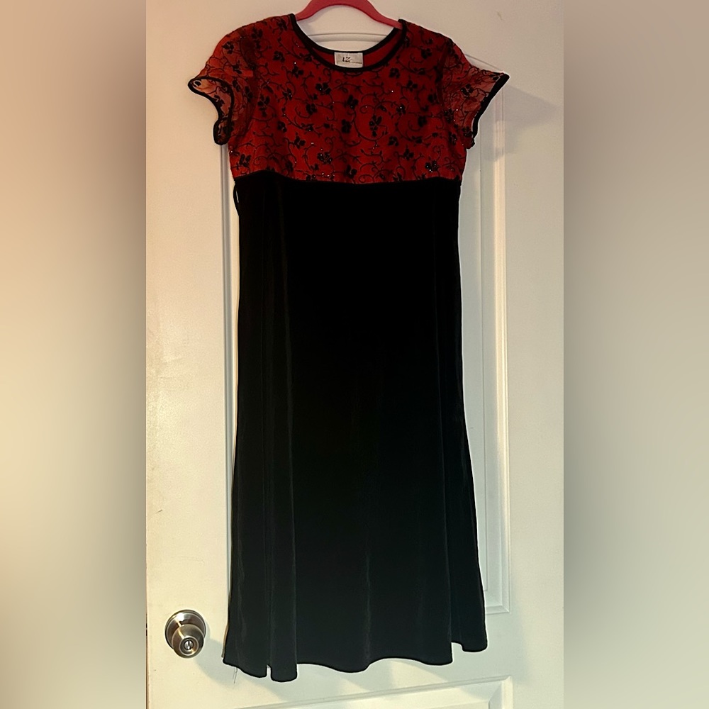 Red and black gothic velvet and lace dress